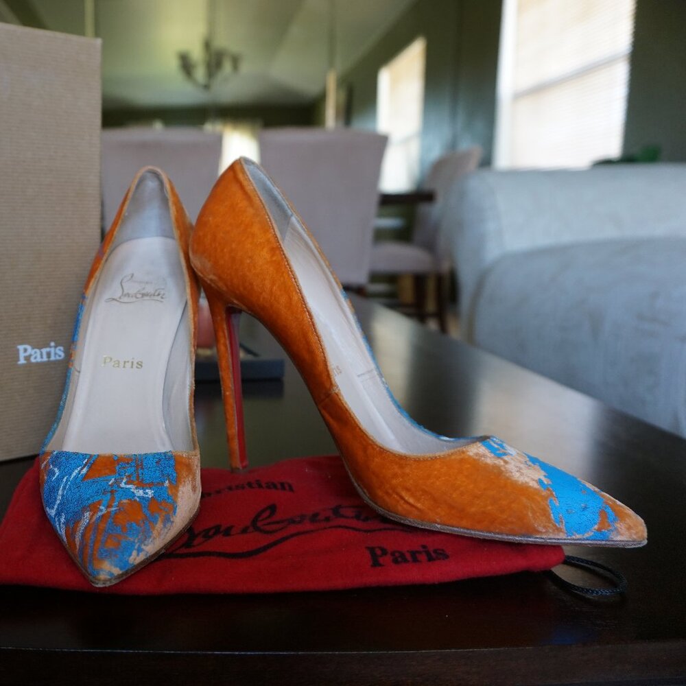 AUTHENTIC Christian Louboutin Pigalle 120